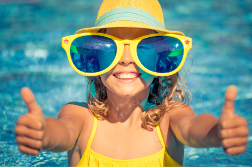 kid enjoying summer